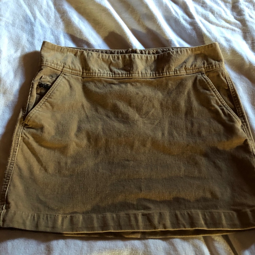 Banana Republic Fall and Winter short skirt